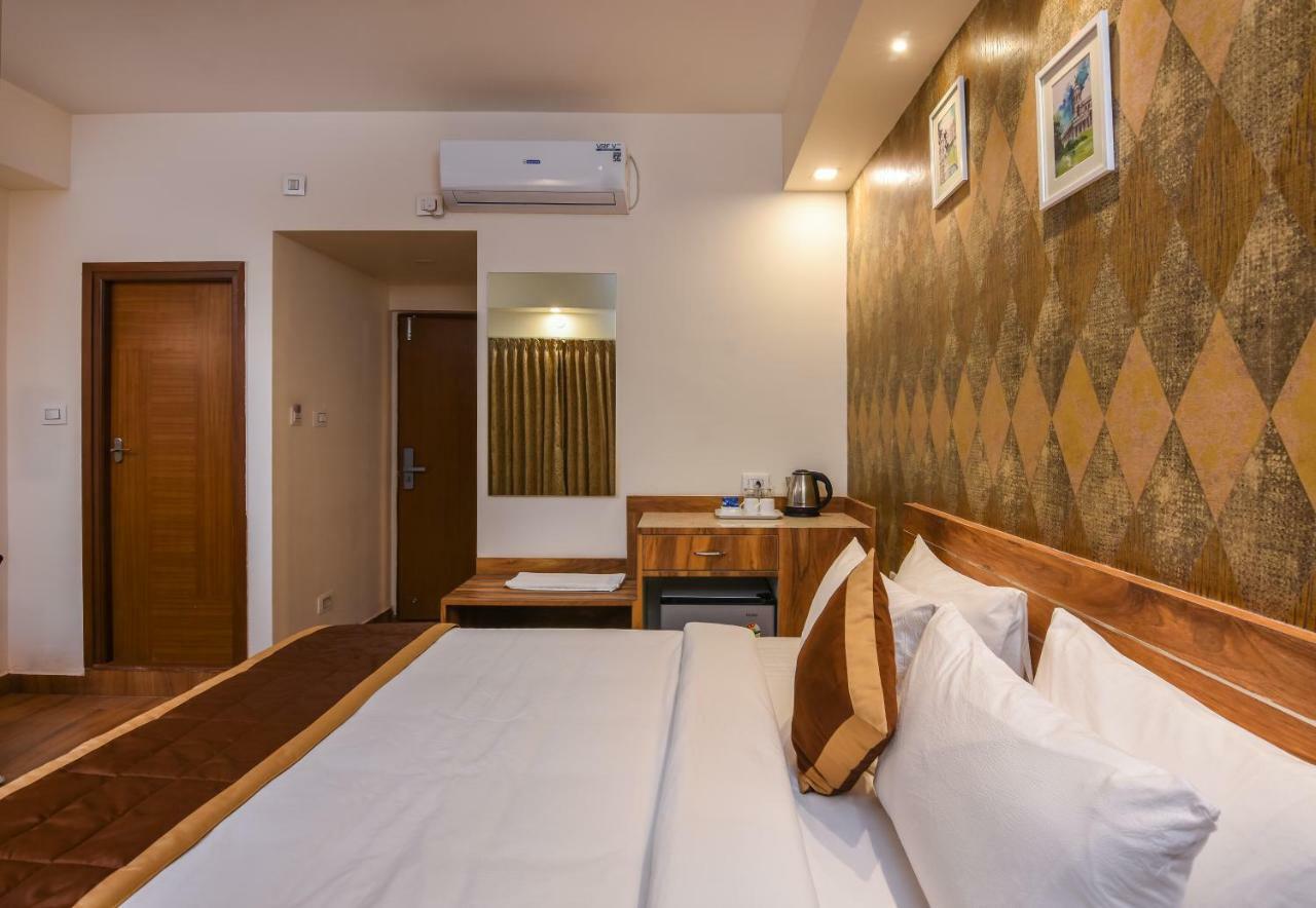 Kensington Suites Bengaluru Kültér fotó